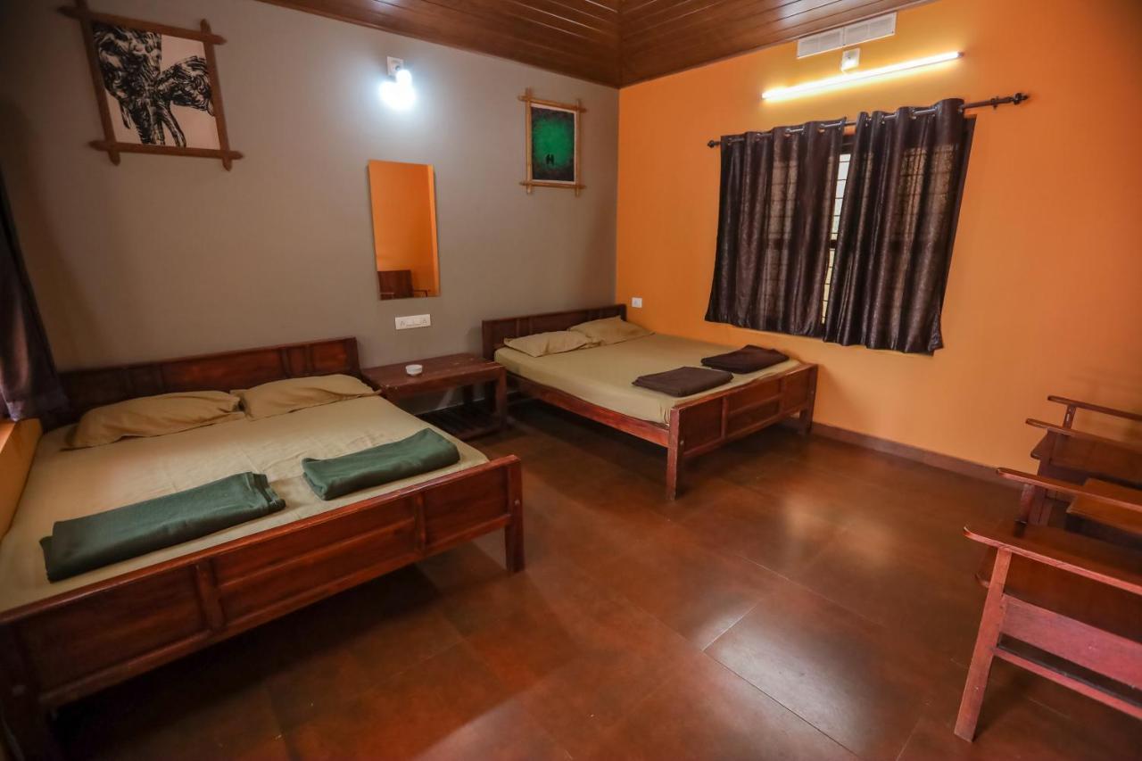 Swastha Plantation Homestay Kaniyāmbetta Exterior photo